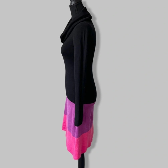 BCBGMAXAZRIA SILK BLEND BLACK COMBO AZURA SWEATER  DRESS - Picture 3 of 13